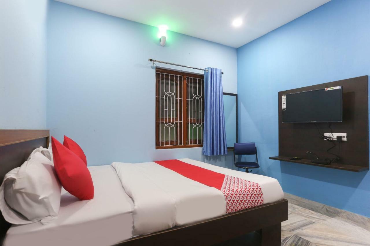 Vaccinated Staff- Oyo 45958 New Castle Inn Bhubaneswar Exterior photo